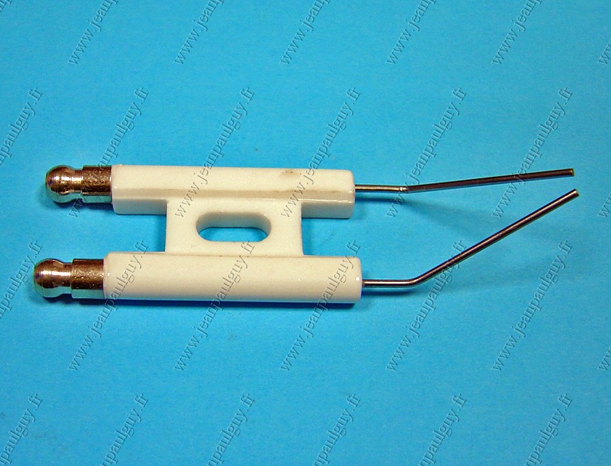 BLOC ELECTRODE ALLUMAGE REFERENCE 03608K POUR BRULEUR FIOUL UNICAL UNIJET — free download